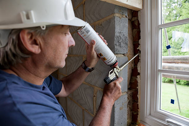 Best Fiberglass Insulation in Mendenhall, MS